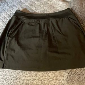 Athleta skort size 10 Olive